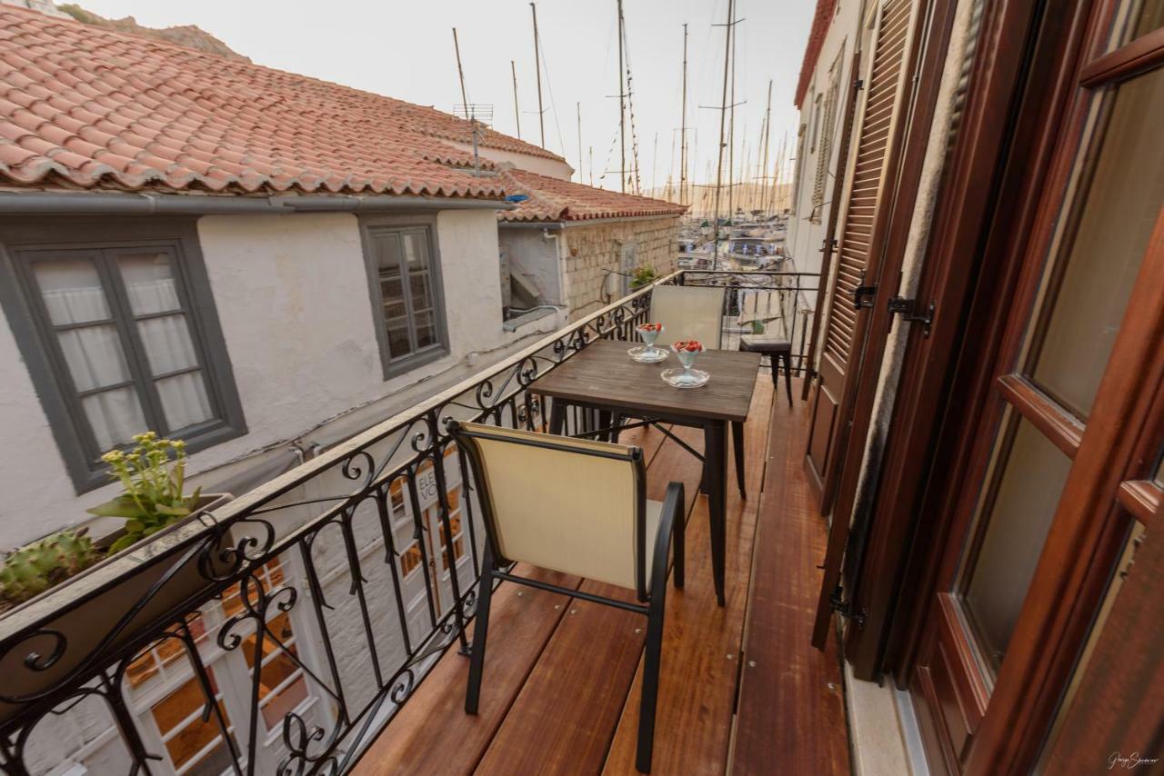 Guarda Il Porto Apartment Hydra  Exterior photo